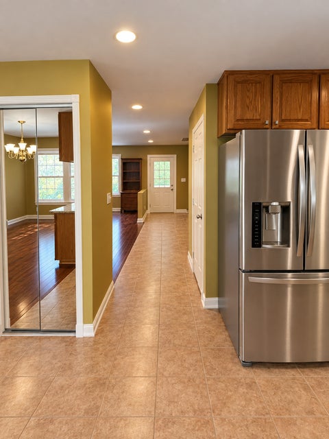 Tiny photo for 378 Thorncliffe Heights, Glendale Heights, IL 60139 (MLS # 12766189)