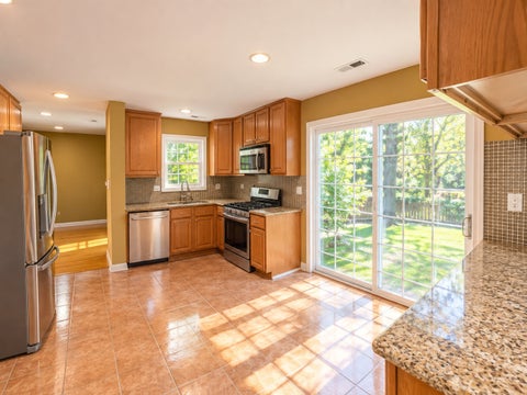 Tiny photo for 378 Thorncliffe Heights, Glendale Heights, IL 60139 (MLS # 12766189)