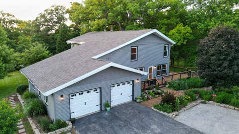 Tiny photo for 2796 US Highway 51 Highway, Clinton, IL 61727 (MLS # 12652678)