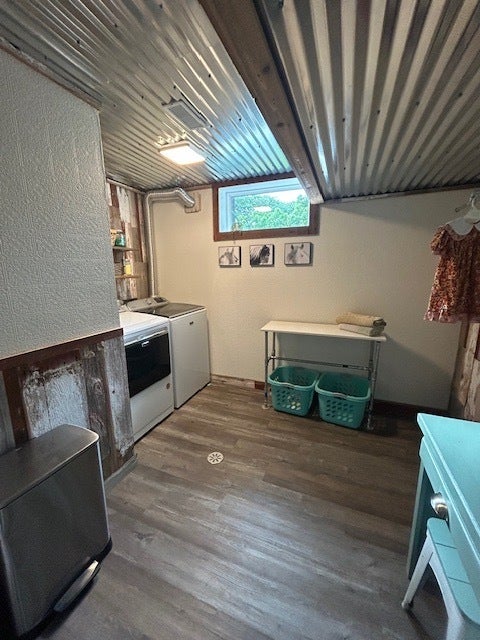 Tiny photo for 2796 US Highway 51 Highway, Clinton, IL 61727 (MLS # 12652678)