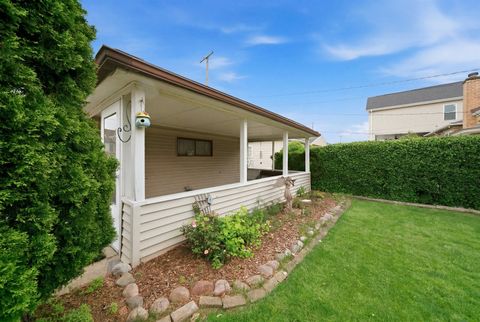 Tiny photo for 6111 W 55th Street, Chicago, IL 60638 (MLS # 12688891)