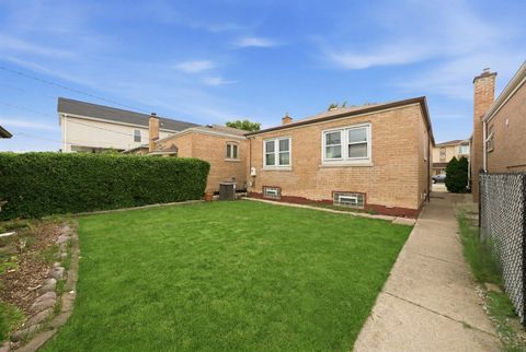 Tiny photo for 6111 W 55th Street, Chicago, IL 60638 (MLS # 12688891)