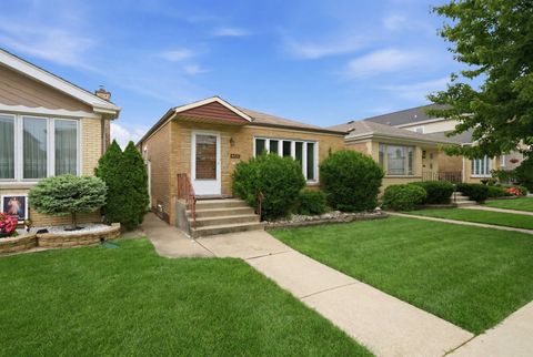 Tiny photo for 6111 W 55th Street, Chicago, IL 60638 (MLS # 12688891)