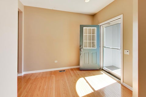 Tiny photo for 3172 Ravinia Circle, Mundelein, IL 60060 (MLS # 12771449)