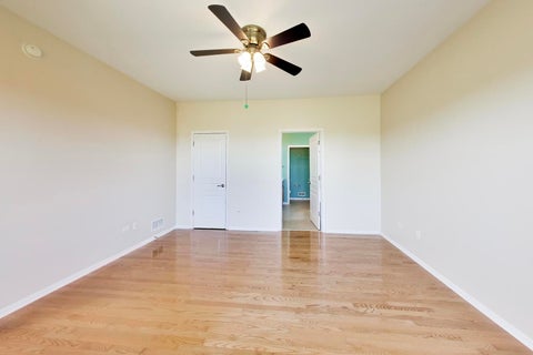 Tiny photo for 3172 Ravinia Circle, Mundelein, IL 60060 (MLS # 12771449)
