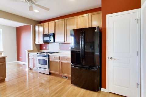 Tiny photo for 3172 Ravinia Circle, Mundelein, IL 60060 (MLS # 12771449)