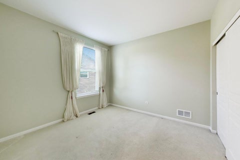 Tiny photo for 3172 Ravinia Circle, Mundelein, IL 60060 (MLS # 12771449)