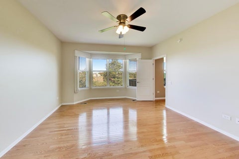 Tiny photo for 3172 Ravinia Circle, Mundelein, IL 60060 (MLS # 12771449)