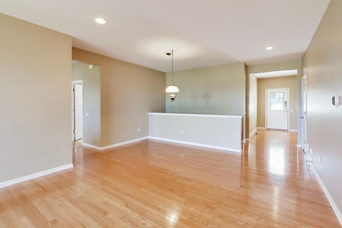 Tiny photo for 3172 Ravinia Circle, Mundelein, IL 60060 (MLS # 12771449)