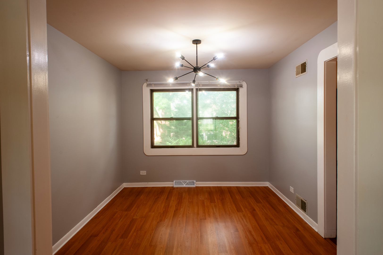 1147 Garfield Avenue