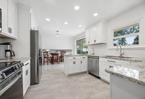 Tiny photo for 7525 W Manitoba Drive, Palos Heights, IL 60463 (MLS # 12761556)