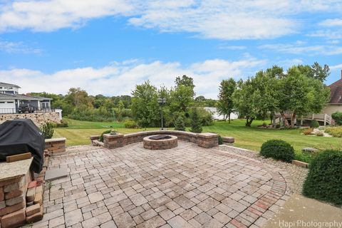 A home in South Barrington