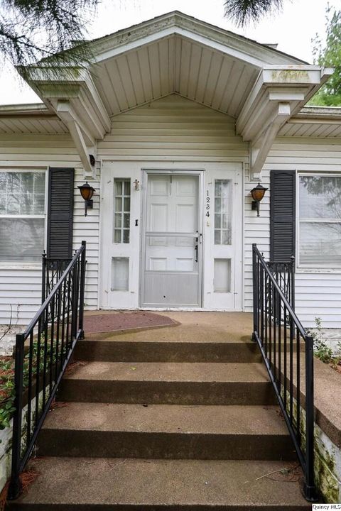 Tiny photo for 1234 Hamann Lane, Quincy, IL 62305 (MLS # 12608252)