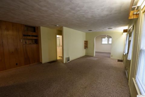 Tiny photo for 1234 Hamann Lane, Quincy, IL 62305 (MLS # 12608252)