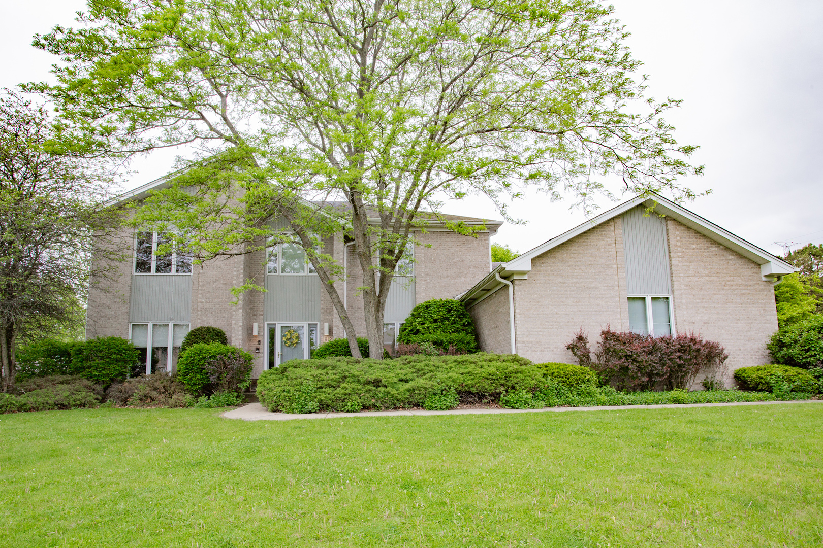 812 Andover Court
