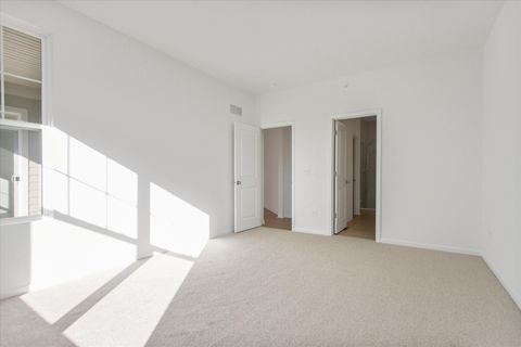 Tiny photo for 38 Tournament Drive, Hawthorn Woods, IL 60047 (MLS # 12494781)