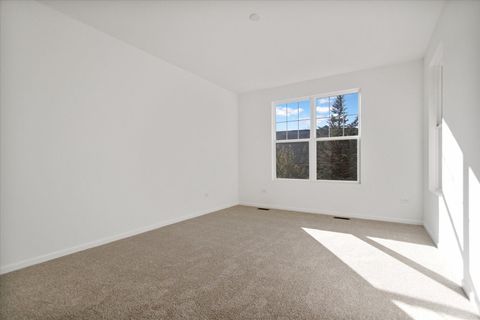 Tiny photo for 38 Tournament Drive, Hawthorn Woods, IL 60047 (MLS # 12494781)