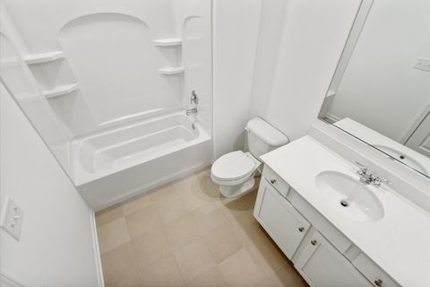 Tiny photo for 38 Tournament Drive, Hawthorn Woods, IL 60047 (MLS # 12494781)