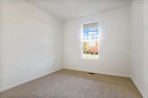 Tiny photo for 38 Tournament Drive, Hawthorn Woods, IL 60047 (MLS # 12494781)