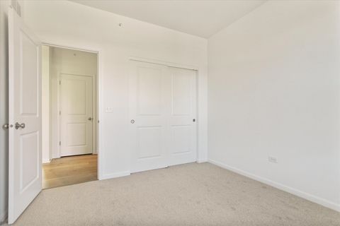 Tiny photo for 38 Tournament Drive, Hawthorn Woods, IL 60047 (MLS # 12494781)