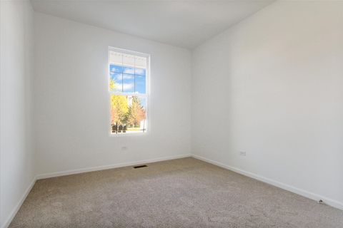 Tiny photo for 38 Tournament Drive, Hawthorn Woods, IL 60047 (MLS # 12494781)