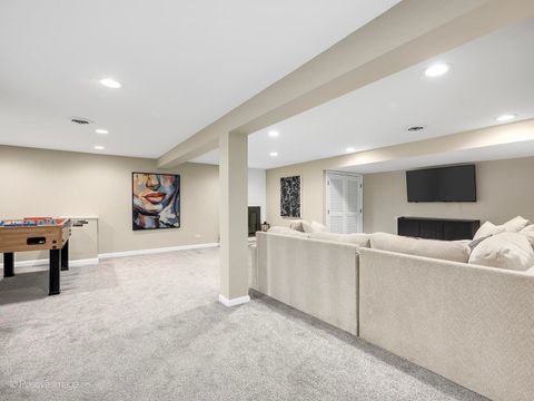 Tiny photo for 742 W Chestnut Street, Hinsdale, IL 60521 (MLS # 12572458)