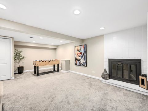 Tiny photo for 742 W Chestnut Street, Hinsdale, IL 60521 (MLS # 12572458)