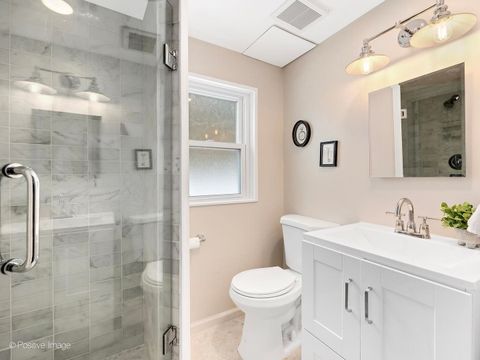 Tiny photo for 742 W Chestnut Street, Hinsdale, IL 60521 (MLS # 12572458)