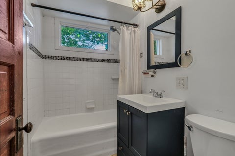 Tiny photo for 26110 W Lakeview Avenue, Ingleside, IL 60041 (MLS # 12785802)