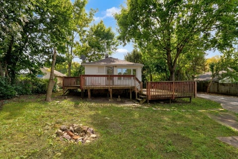 Tiny photo for 26110 W Lakeview Avenue, Ingleside, IL 60041 (MLS # 12785802)