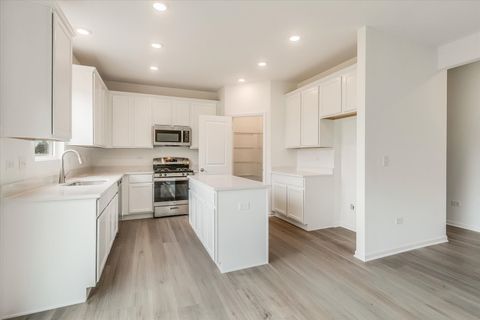 Tiny photo for 318 Monica Lane, Oswego, IL 60543 (MLS # 12437788)