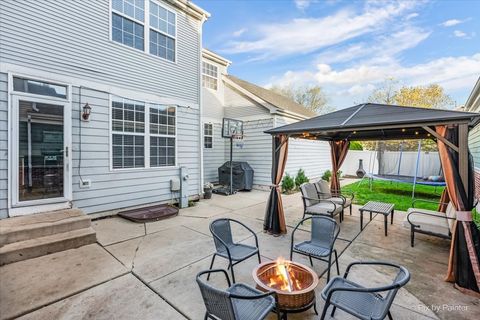 Tiny photo for 279 Garden Drive, Elgin, IL 60124 (MLS # 12527951)