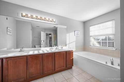 Tiny photo for 279 Garden Drive, Elgin, IL 60124 (MLS # 12527951)