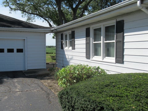 Tiny photo for 3004 E Laraway Road, Joliet, IL 60433 (MLS # 12759838)