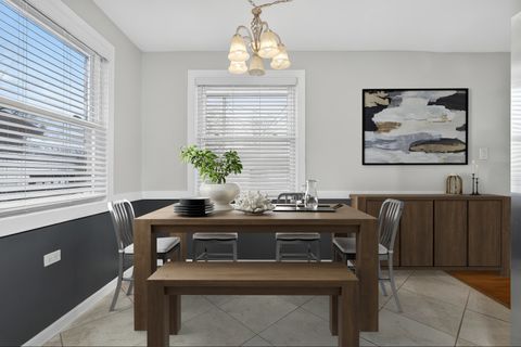 Tiny photo for 203 S See Gwun Avenue, Mount Prospect, IL 60056 (MLS # 12563325)