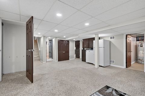 Tiny photo for 203 S See Gwun Avenue, Mount Prospect, IL 60056 (MLS # 12563325)