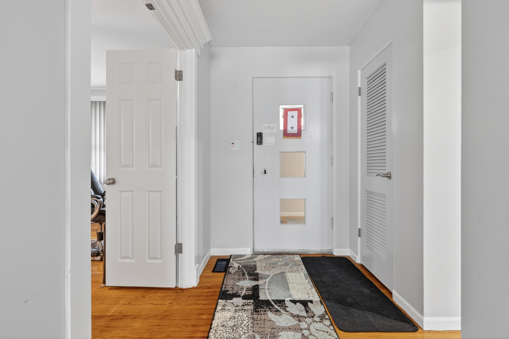 203 S See Gwun Avenue