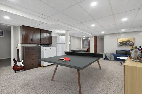 Tiny photo for 203 S See Gwun Avenue, Mount Prospect, IL 60056 (MLS # 12563325)