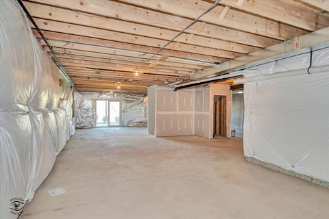 Tiny photo for 16441 Kayla Drive, Lemont, IL 60439 (MLS # 12580437)