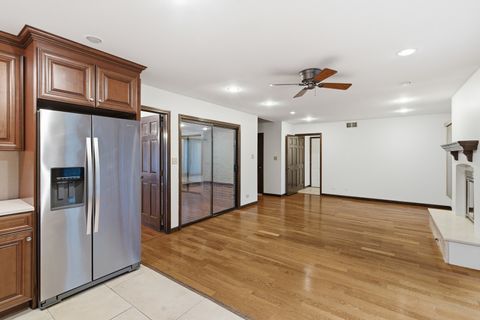 Tiny photo for 1889 Winkler Court, Lisle, IL 60532 (MLS # 12579654)