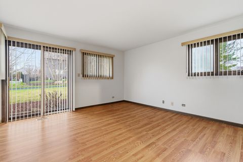 Tiny photo for 1889 Winkler Court, Lisle, IL 60532 (MLS # 12579654)