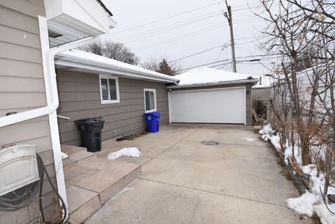 Tiny photo for 8705 45th Street, Lyons, IL 60534 (MLS # 12532964)