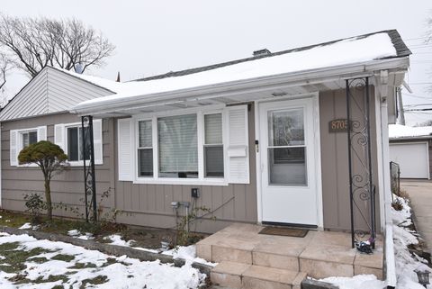 Tiny photo for 8705 45th Street, Lyons, IL 60534 (MLS # 12532964)