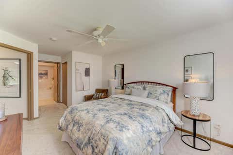 Tiny photo for 1034 Huntington Drive #1034, Elk Grove Village, IL 60007 (MLS # 12684208)