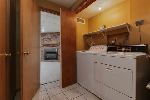 Tiny photo for 4 Moonstone Court, Bloomington, IL 61704 (MLS # 12667053)