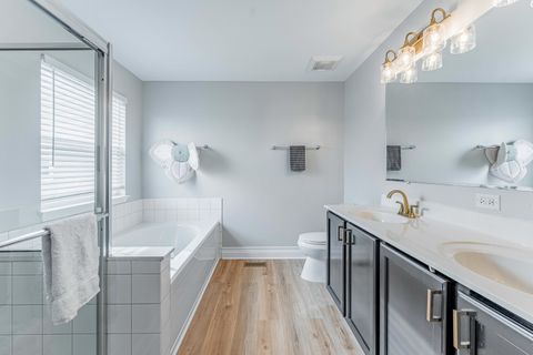 Tiny photo for 408 Fountain Avenue, Elgin, IL 60124 (MLS # 12597108)