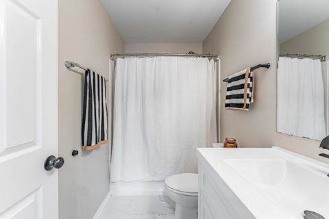 Tiny photo for 408 Fountain Avenue, Elgin, IL 60124 (MLS # 12597108)