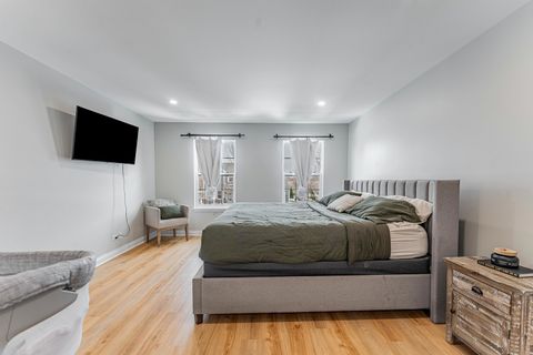 Tiny photo for 408 Fountain Avenue, Elgin, IL 60124 (MLS # 12597108)