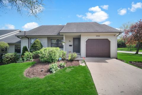 Photo of 2302 Robin Lane #0, Elgin, IL 60123 (MLS # 12579397)