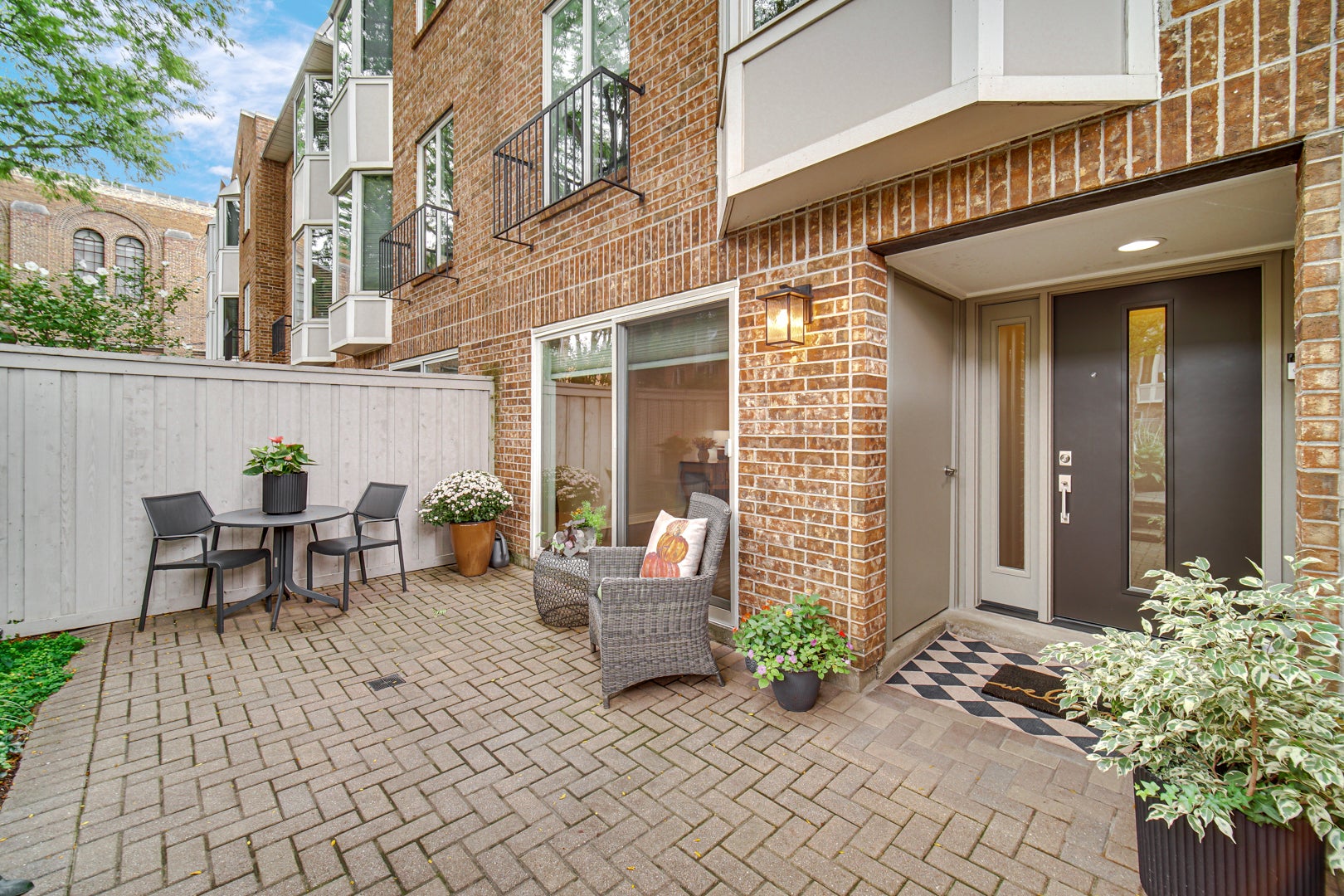 106 BISHOP QUARTER Lane 0